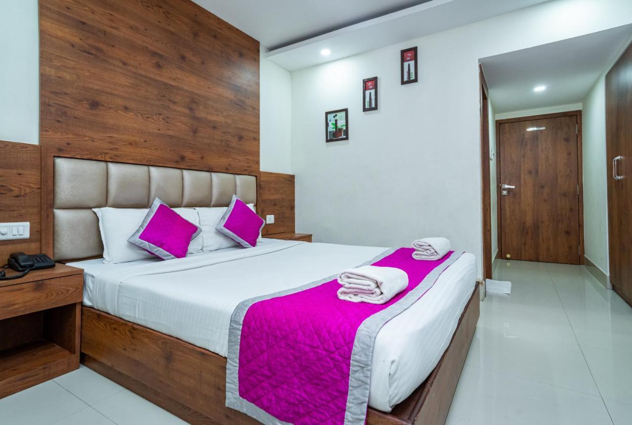 Nexstay Crystal Residency Kozhikode Exteriör bild