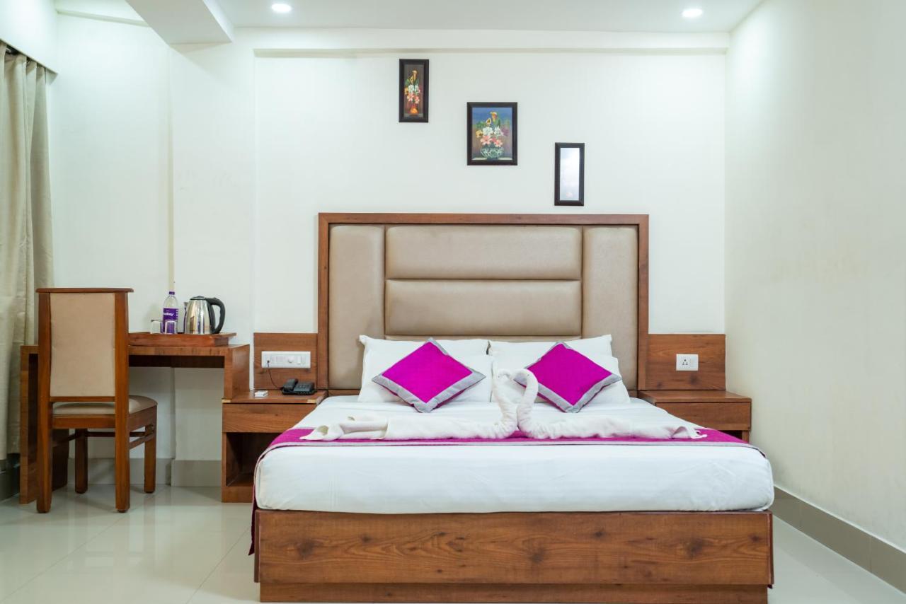 Nexstay Crystal Residency Kozhikode Exteriör bild