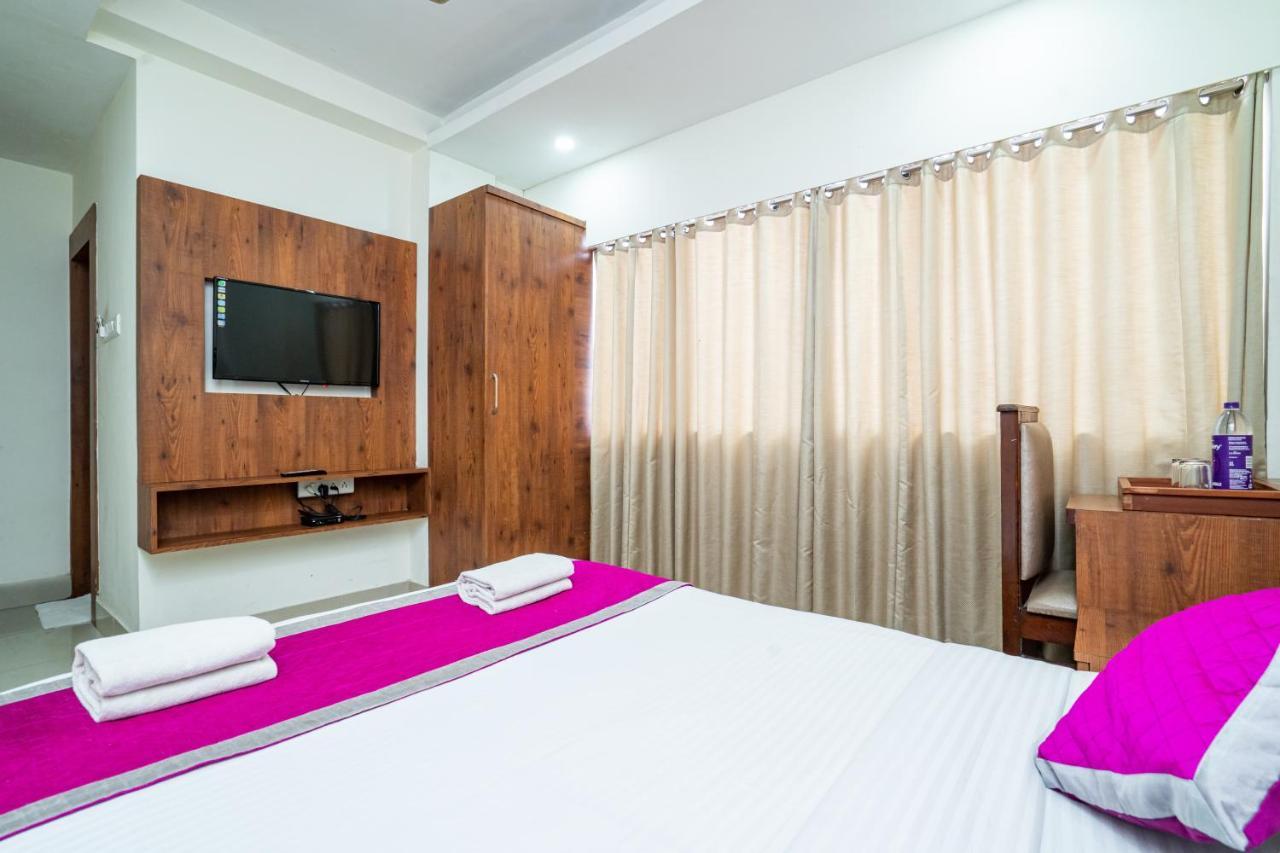 Nexstay Crystal Residency Kozhikode Exteriör bild