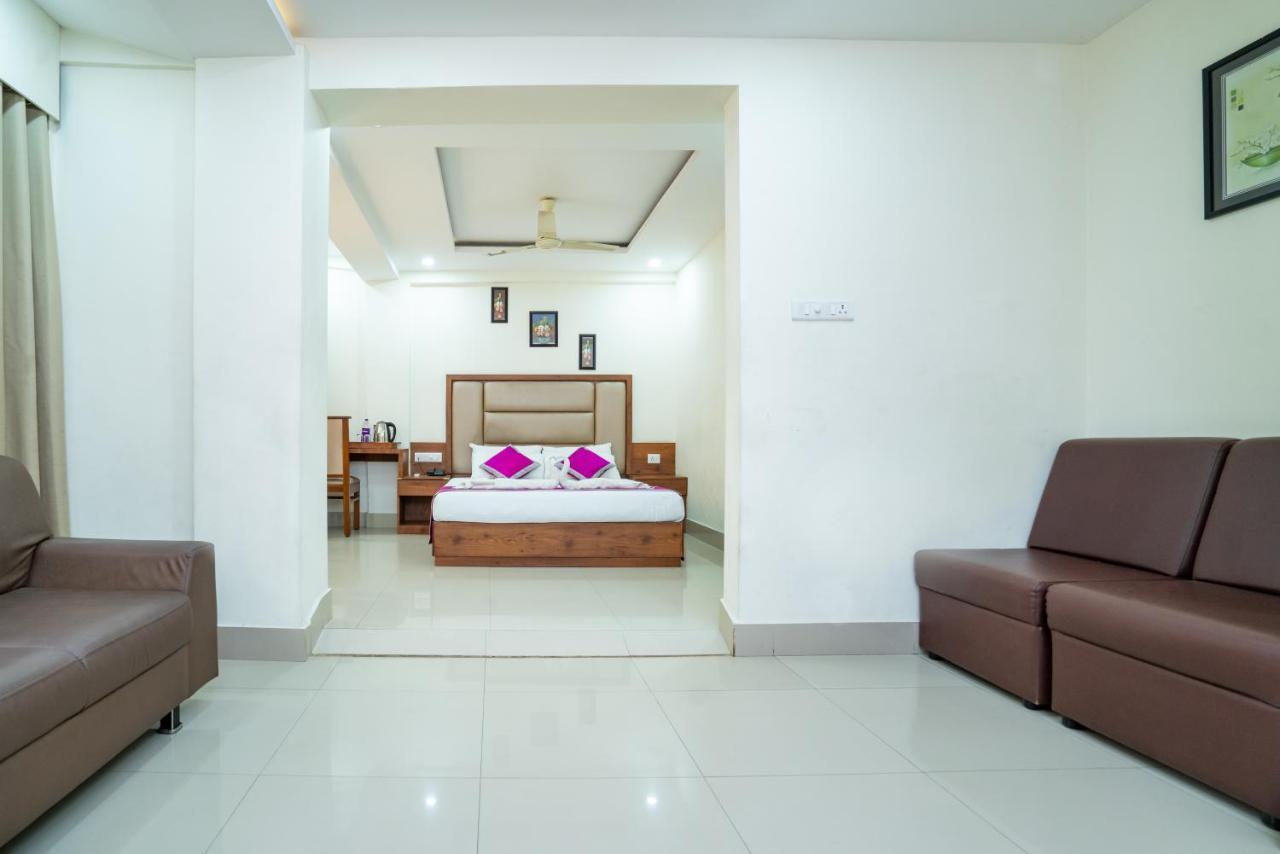 Nexstay Crystal Residency Kozhikode Exteriör bild