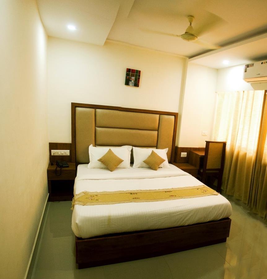 Nexstay Crystal Residency Kozhikode Exteriör bild