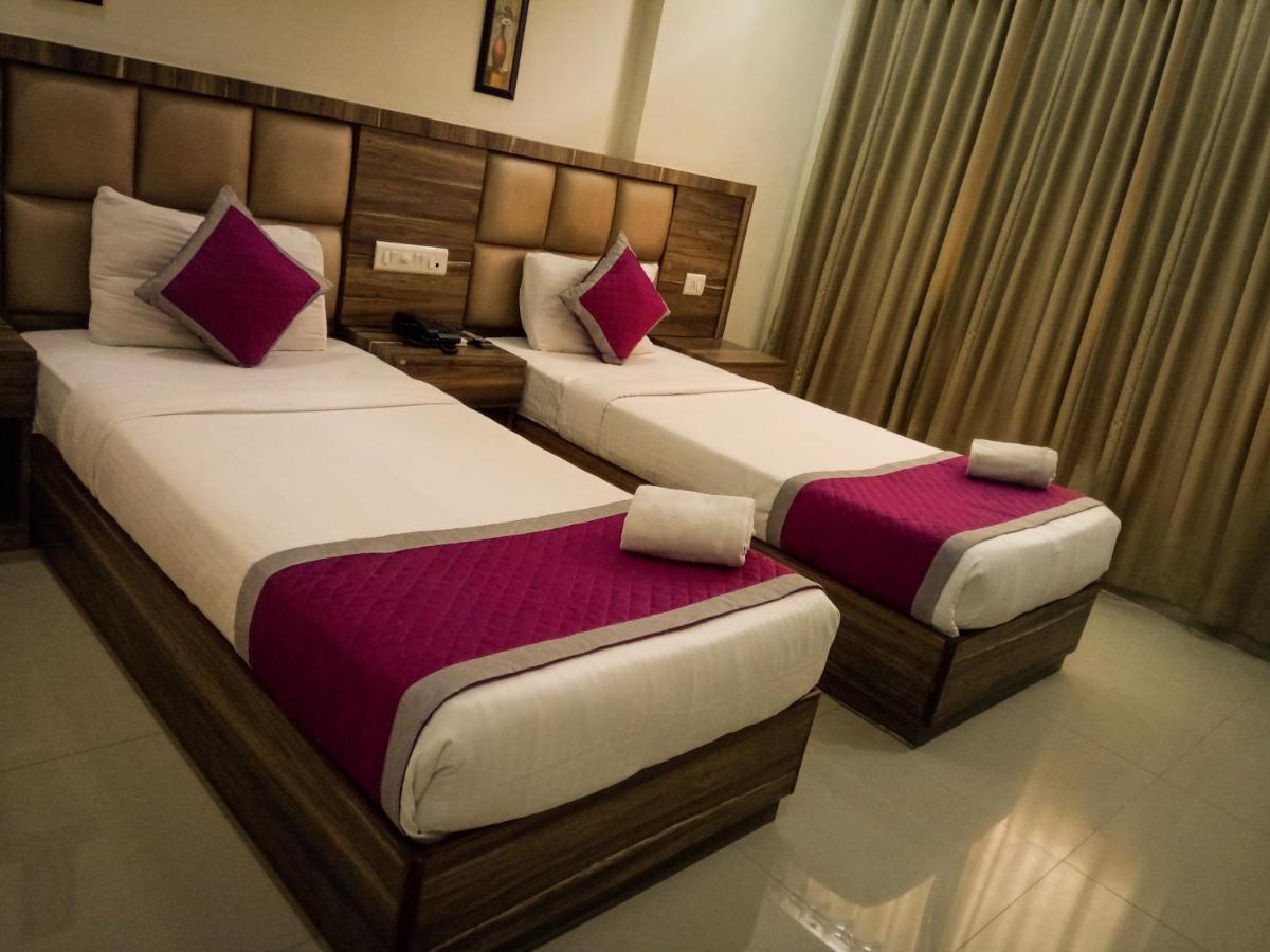 Nexstay Crystal Residency Kozhikode Exteriör bild