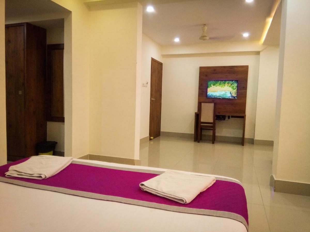 Nexstay Crystal Residency Kozhikode Exteriör bild