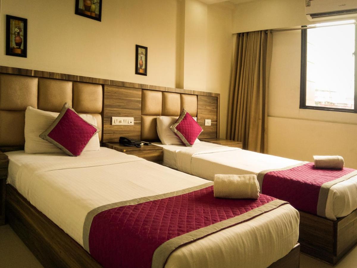 Nexstay Crystal Residency Kozhikode Exteriör bild